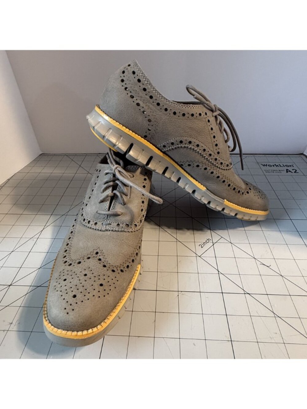 Cole Haan ZeroGrand Wingtip Oxford Gray Suede Men's 9M C29772 - Picture 2 of 9